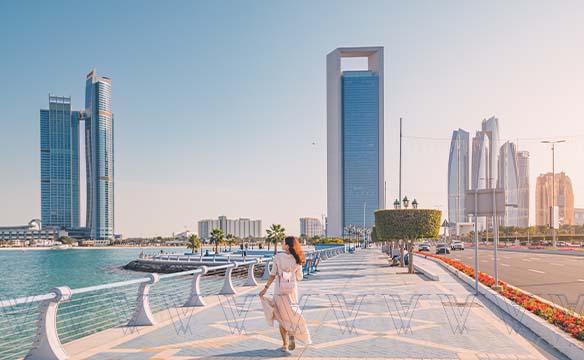 tourists in Abu Dhabi